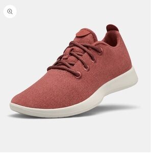 Allbirds Merino Wool Runners in Sunkissed Size 8 EUC
